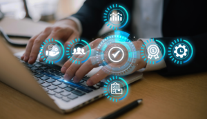 Arquitetura SmartView no TOTVS Datasul mostrando Data Objects e camada analítica